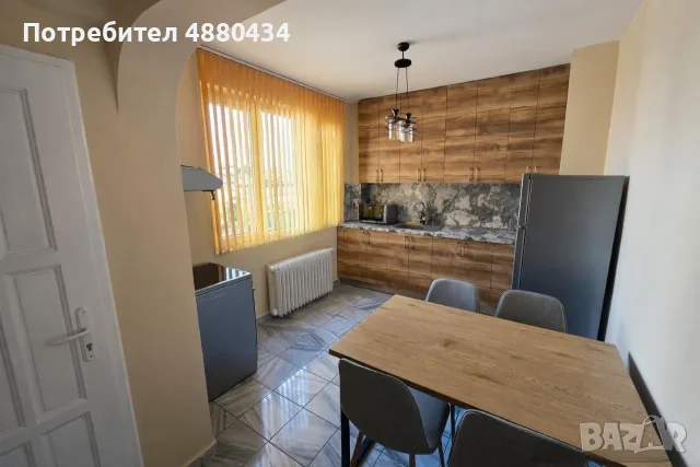 Тристаен апартамент под наем в центъра на София!