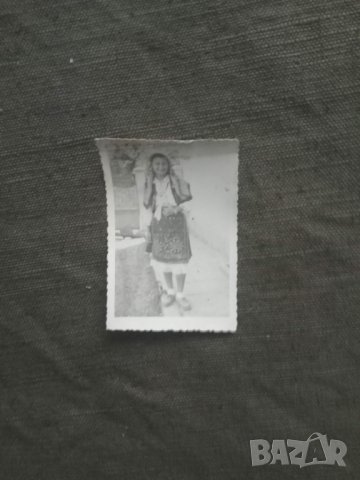 Продавам 2 снимки от Луковит