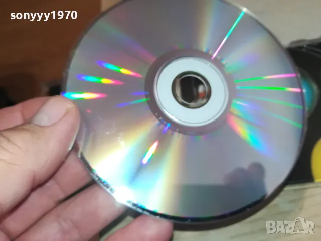 ROCK CHRISTMAS CD 2204251909, снимка 15 - CD дискове - 49993130