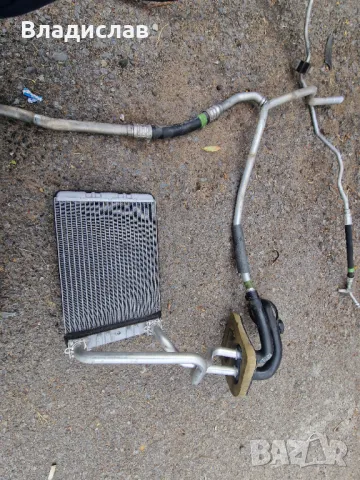 Радиатор на парното с маркучи Mercedes w203 C200 Kompresor sport coupe , снимка 2 - Части - 50393171