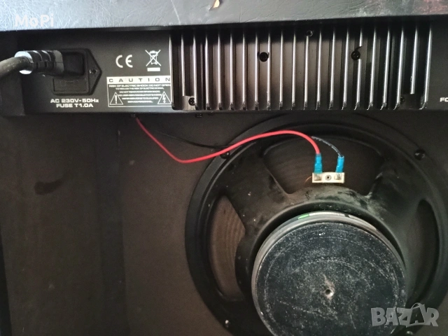 Китарен комбо усилвател (кубе) с ефекти , снимка 3 - Китари - 53172212