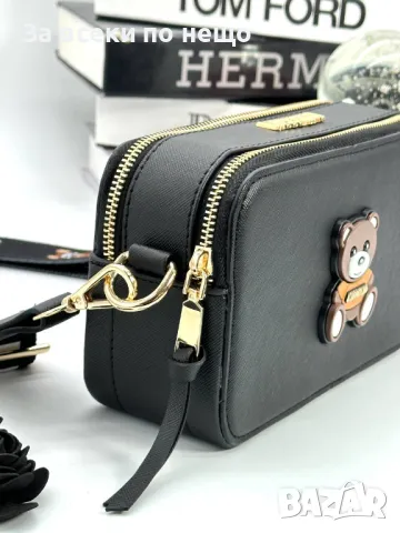 Moschino Дамска Чанта С Дълга Дръжка За През Рамо Мошино Код D2000, снимка 3 - Чанти - 49380690