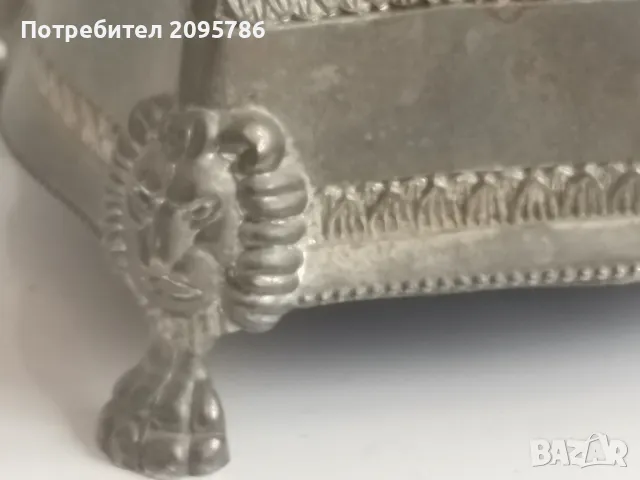 кутия за бижута , снимка 3 - Антикварни и старинни предмети - 49194887