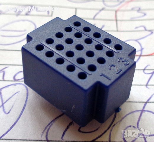 Мini breadboard 7 бр. и проводници за ардуино женско-женско, снимка 2 - Друга електроника - 32095831