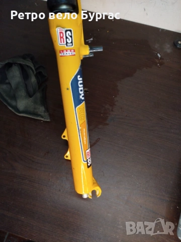 26 цола вилка за велосипед Колело rock shox , снимка 3 - Части за велосипеди - 53913969