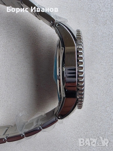 Seiko Save the Ocean Limited Great White Shark Series SSC741 / SBDL059, снимка 9 - Мъжки - 54080707