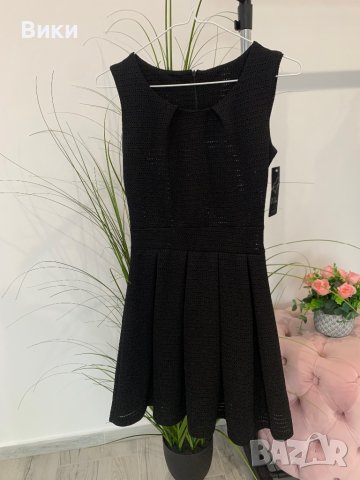 Нова рокля с етикет в размер S, снимка 3 - Рокли - 44308495