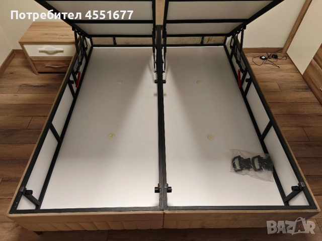 Продавам тапицирана спалня/ легло, снимка 5 - Спални и легла - 52031606