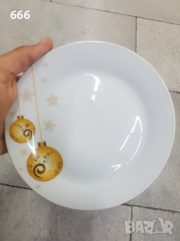Коледни чинии, снимка 2 - Чинии - 42715862