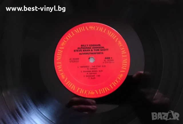 Грамофонна Плоча (Billy Cobham • Steve Khan • Alphonso Johnson • Tom Scott - Alivemutherforya), снимка 3 - Грамофонни плочи - 52673995