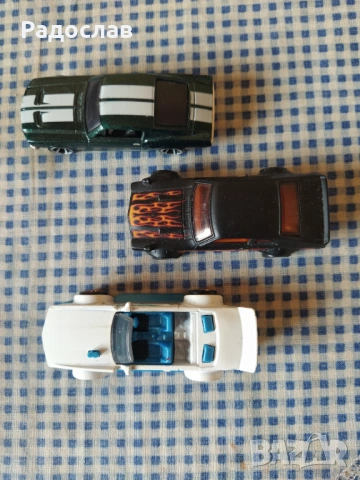 колички Hot Wheels, снимка 3 - Коли, камиони, мотори, писти - 53917388