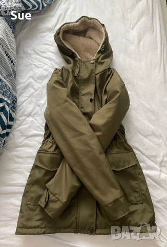 Дамска парка XS Khaki, снимка 2 - Якета - 51926221