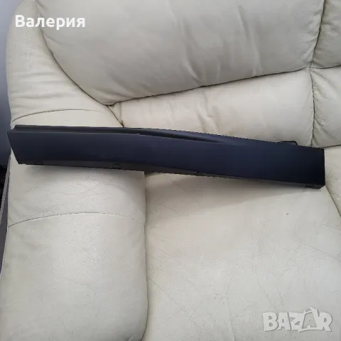 Лайсна заден ляв праг LEXUS NX 2015