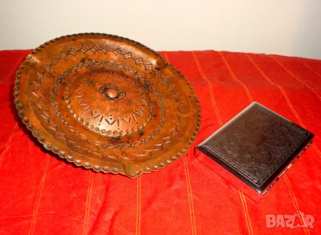 Винтидж кован, масивен, меден пепелник 100 год, снимка 5 - Антикварни и старинни предмети - 48404114