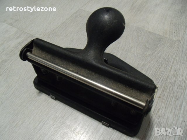 № 5045 стар метален перфоратор , снимка 4 - Други ценни предмети - 31699422