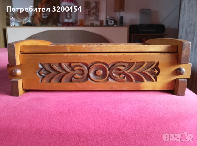 Продавам старинна декоративна дърворезби вана кутия за бижута , снимка 15 - Антикварни и старинни предмети - 53133788