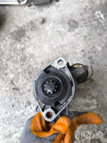 Стартер за голф 4 1.4 бензин , снимка 2 - Части - 50283630