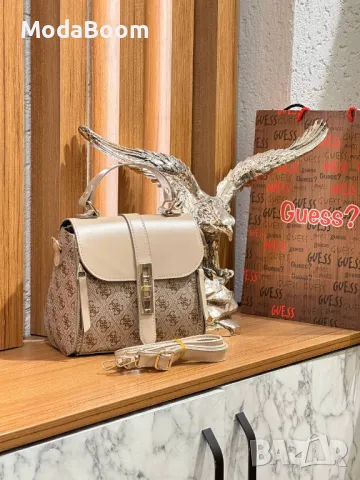 Guess дамски чанти Различни цветове , снимка 6 - Чанти - 48822750