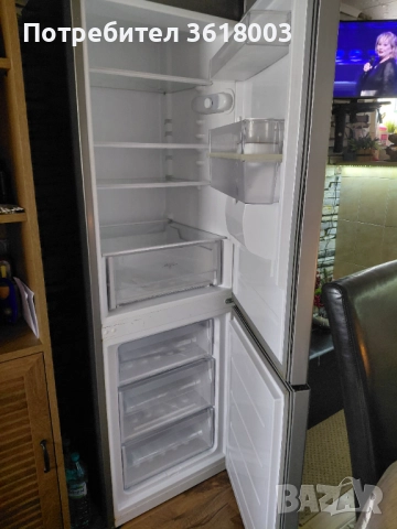 Продавам хладилник Индезит