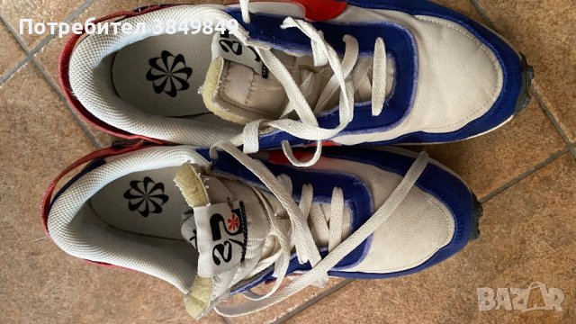 Nike Waffle Debut Swoosh 42, снимка 6 - Маратонки - 42298171