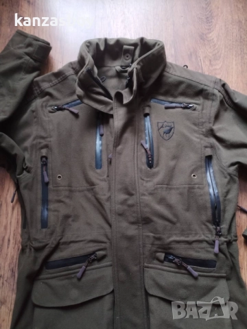 deerhunter - юношеско-дамско ловно яке 150см. КАТО НОВО, снимка 2 - Детски якета и елеци - 52512716