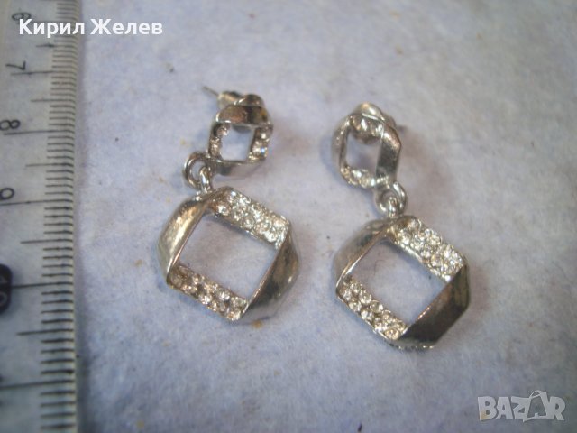 КРАСИВИ ФИНИ СРЕБРИСТИ КРИСТАЛНИ ФЕШЪН АРТ ОБЕЦИ 31362, снимка 3 - Обеци - 38065413