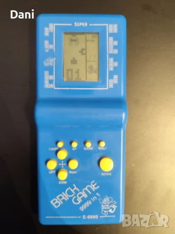 Игрова конзола Тетрис