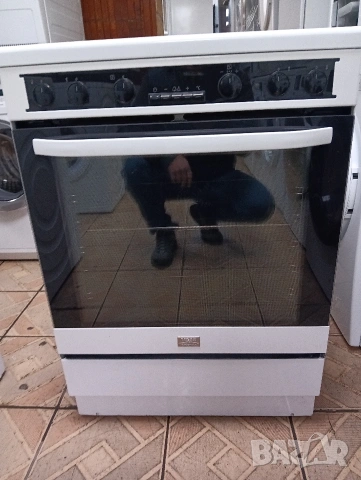 Свободно стояща печка с керамичен плот VOSS Electrolux с PIROLISE и две години гаранция!, снимка 6 - Печки, фурни - 53183551