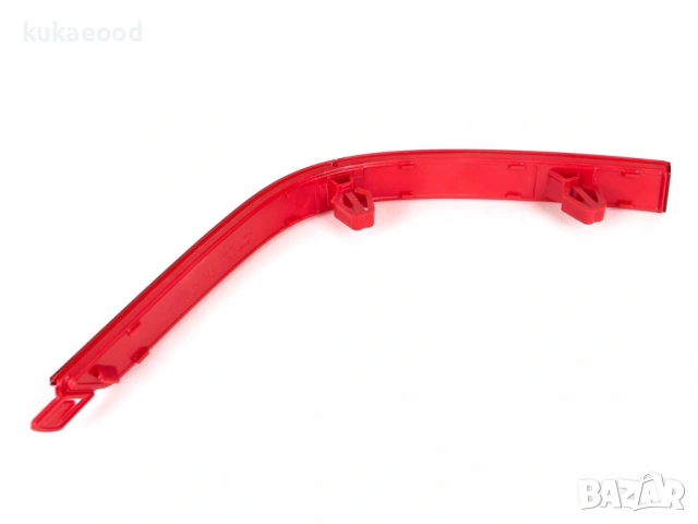 Рефлектор за задна броня на VW Transporter T6, снимка 2 - Части - 54107216