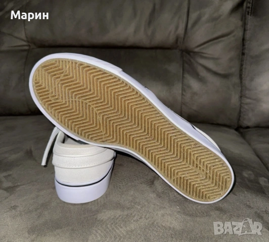 Обувки Nike SB Zoom Janoski, снимка 3 - Спортни обувки - 54136390