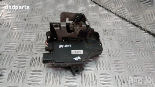 Задна дясна брава Audi A4 B6 2002г.