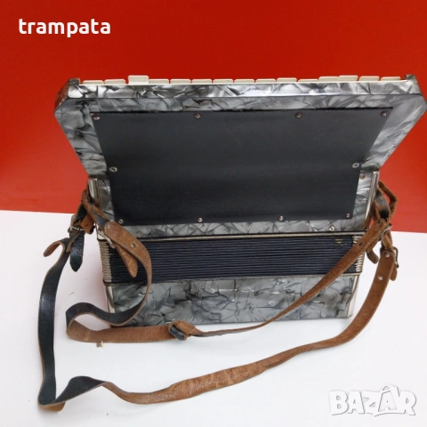 НАЙ ДОБРАТА ОФЕРТА Акордеон HOHNER STUDENT II, снимка 4 - Акордеони - 54181555