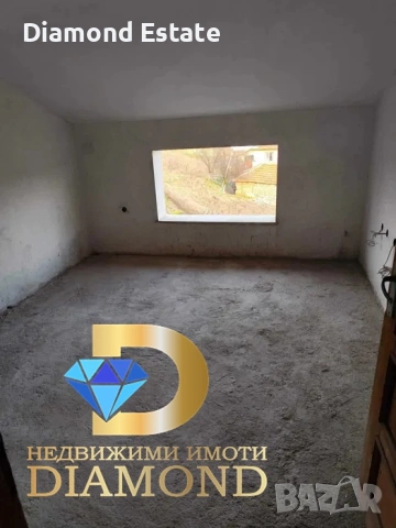 Триетажна вила в село Въгларово, обл. Хасково, снимка 7 - Вили - 53885564