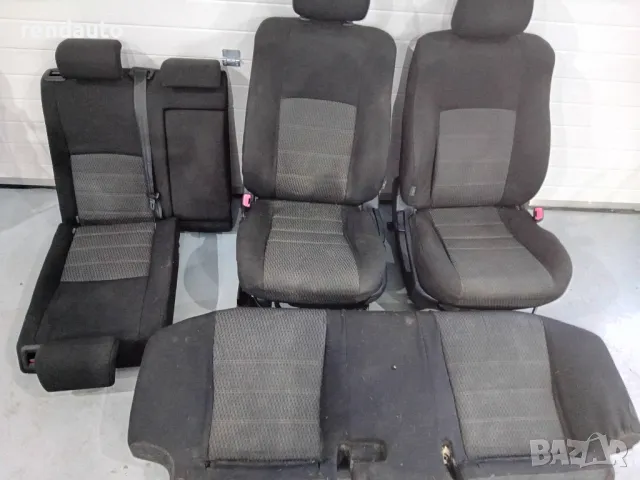 Салон Toyota Avensis T27 Station wagon Face 2012-2015