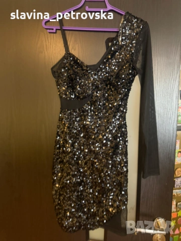 Елегантна секси рокля с пайети