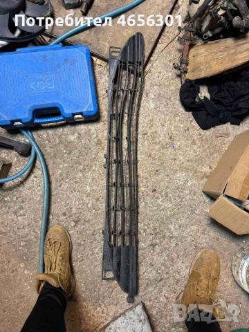 Централна решетка на предна броня на Пежо Peugeot 307 само за 15лв. 9634014177b, снимка 2 - Части - 52487265