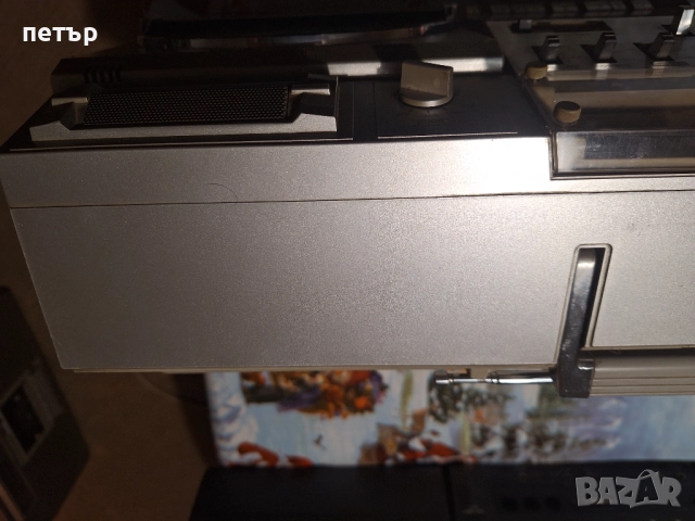 Касетофон Шарп 575, снимка 7 - Радиокасетофони, транзистори - 52869137