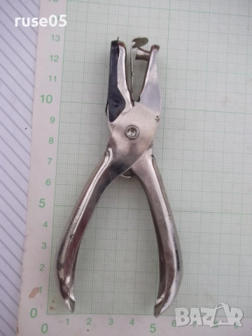 Перфоратор за един отвор , тип клещи