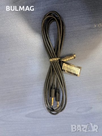 Кабел Samsung AUX 3.5-3.5MM (Аудио кабел от висококачествени материали), снимка 2 - Друга електроника - 50446083
