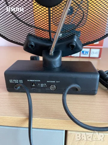 Стайна FM/VHF/UHF антена с усилвател, снимка 5 - Стойки, 3D очила, аксесоари - 56118364
