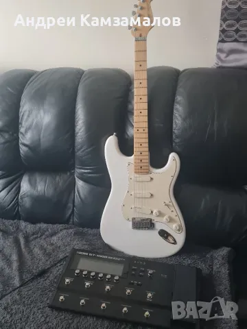 FENDER STRATOCASTER PLUS и  BOSS GT1000 процесор 
