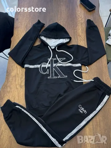 Дамски спортен екип Calvin Klein-VL175T