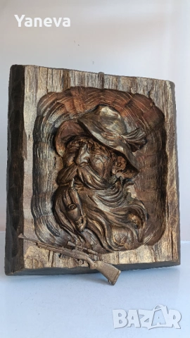 "Стария ловец" , дърворезба с метален елемент, пушка. , снимка 7 - Статуетки - 53989991