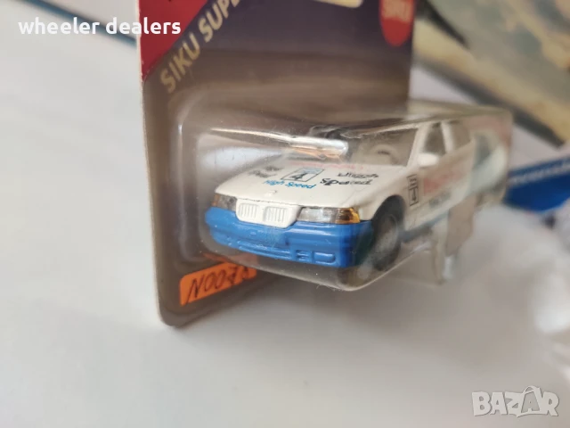 Метална количка BMW 320i Siku мащаб 1:55, снимка 2 - Колекции - 50842903