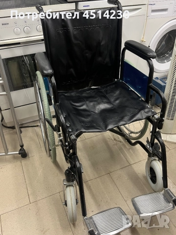 Чисто нова инвалидна количка с подлакътници и поставки за крака, снимка 3 - Инвалидни колички - 52891583