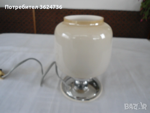 Настолна нощна лампа, снимка 2 - Настолни лампи - 53243469