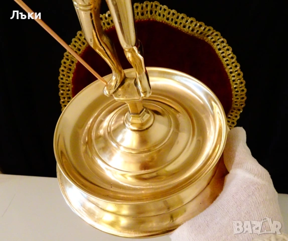 Бронзов свещник,скулптура Landsknecht leuchter,1.7 кг. , снимка 9 - Антикварни и старинни предмети - 54101894