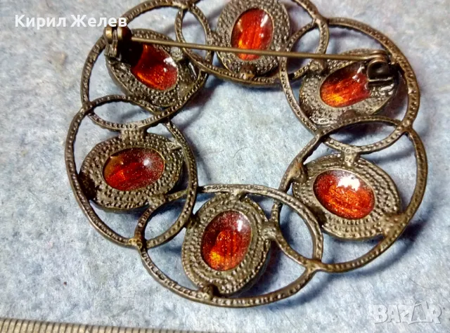 СТАРА ЛАКИРАНА МЕСИНГОВА РЕТРО АРТ СТИЛ БРОШКА с ЦВЕТНО СТЪКЛО Тип МУРАНО 31898, снимка 5 - Антикварни и старинни предмети - 48160239