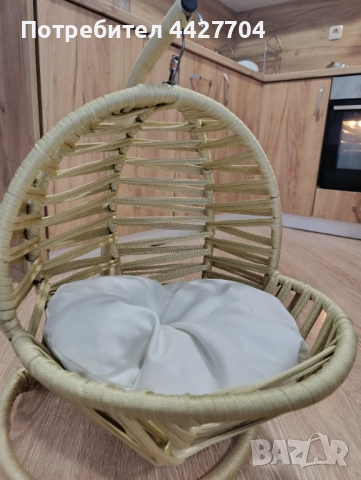 Продавам люлка за животни много е хубава и е чиисто нова е