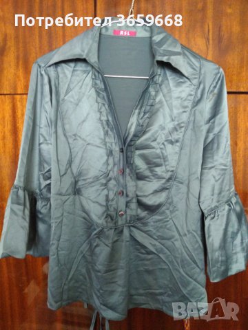 Дамска елегантна/бизнес риза,размер S/М,НОВА, сатен
